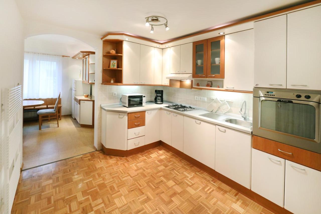 Apartma Vila Zigmund Cerknica Buitenkant foto