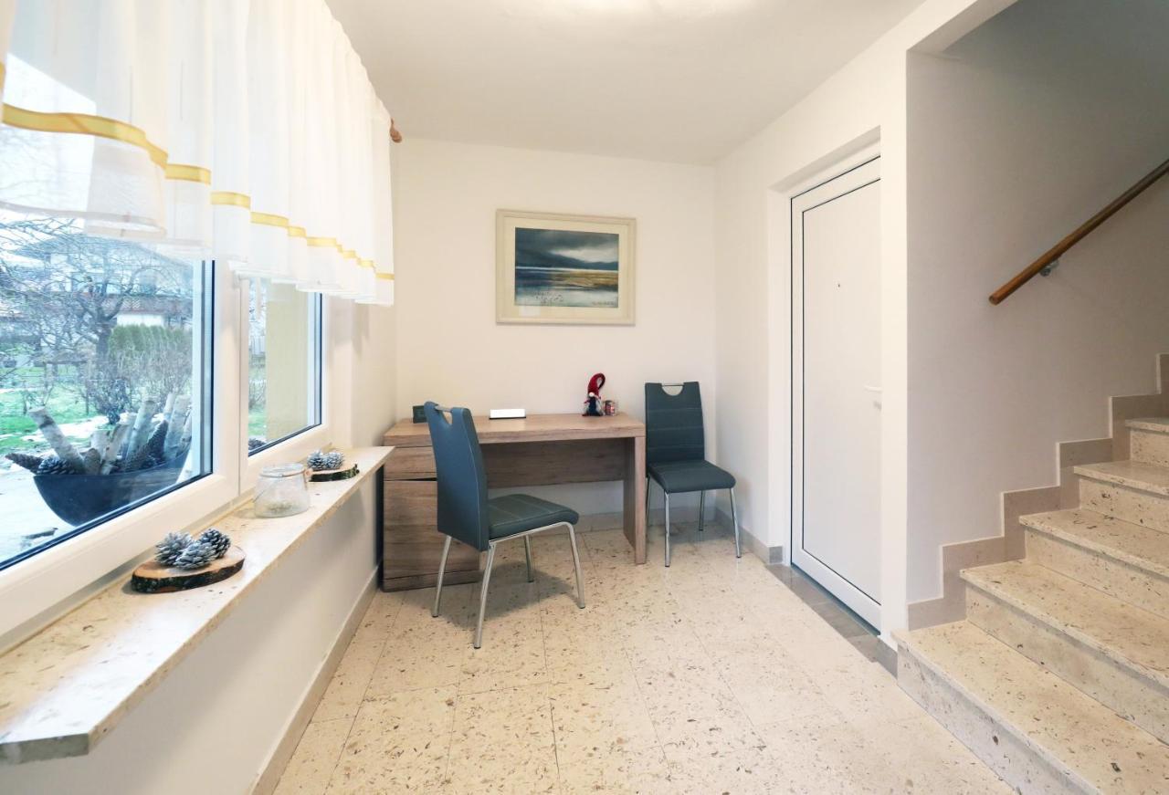 Apartma Vila Zigmund Cerknica Buitenkant foto