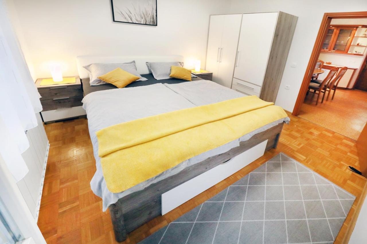 Apartma Vila Zigmund Cerknica Buitenkant foto