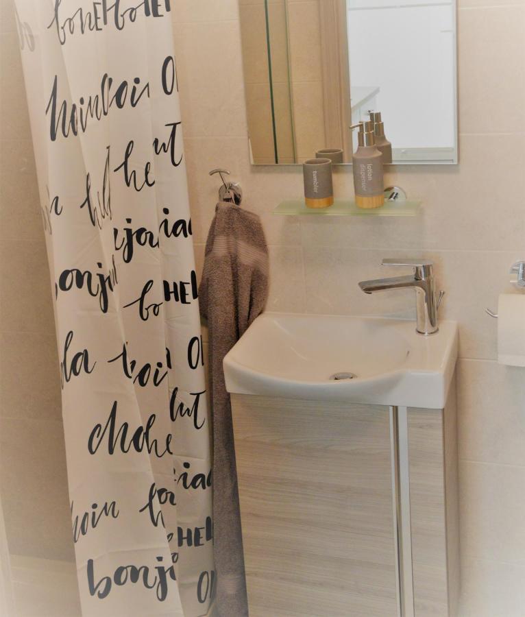 Apartma Vila Zigmund Cerknica Buitenkant foto